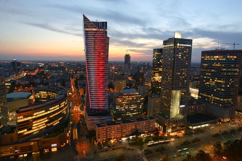 Kamperem z Warszawy – gdzie pojechać bez rezerwacji hoteli